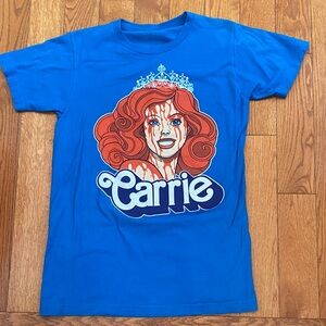 CARRIE PUPPET T-SHIRT Letters Fun Princess Puppe Cartoon Crown Small Tee Villian